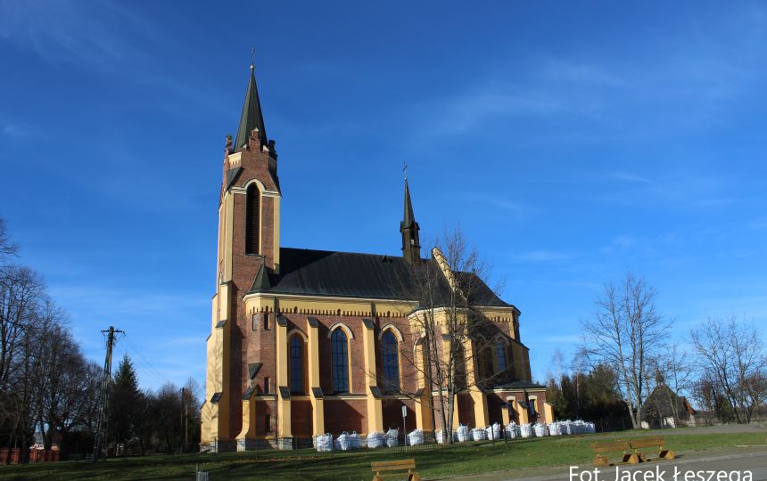 Kościół pw. św. Stanisława Biskupa w Lutowiskach